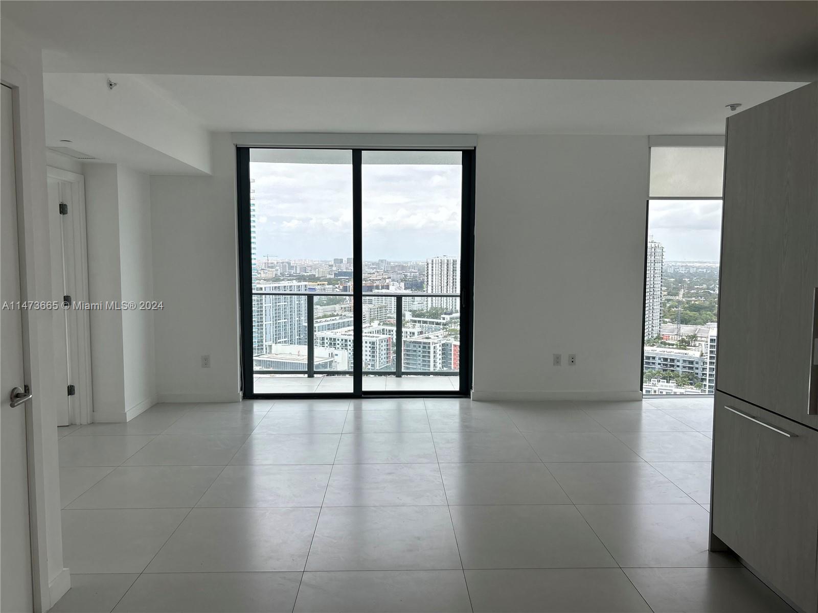 Enjoy this beautiful 2 bedroom 2 bathroom with amazing views to Midtown and Wynwood, with luxurious finishes, tile floor and top of the line open kitchen. Centrally located closed to downtown, airport, Coral Gables, Coconut Grove and Miami Beach. With world class amenities, rooftop pool, 24 hours front desk, security, club room, kids room, sauna, theater, fitness center, tennis court, valet parking and much more.