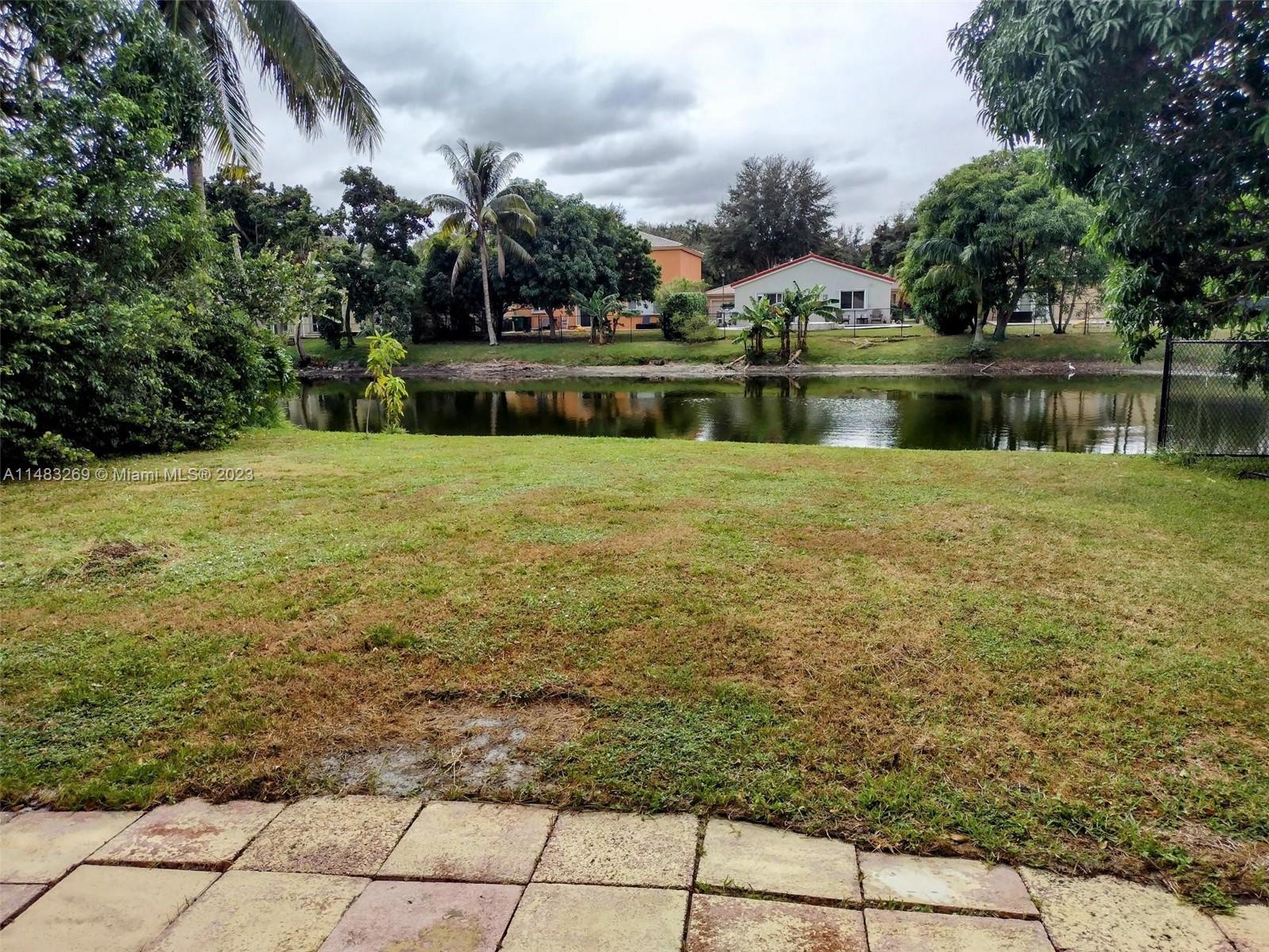 Listing Photo 15