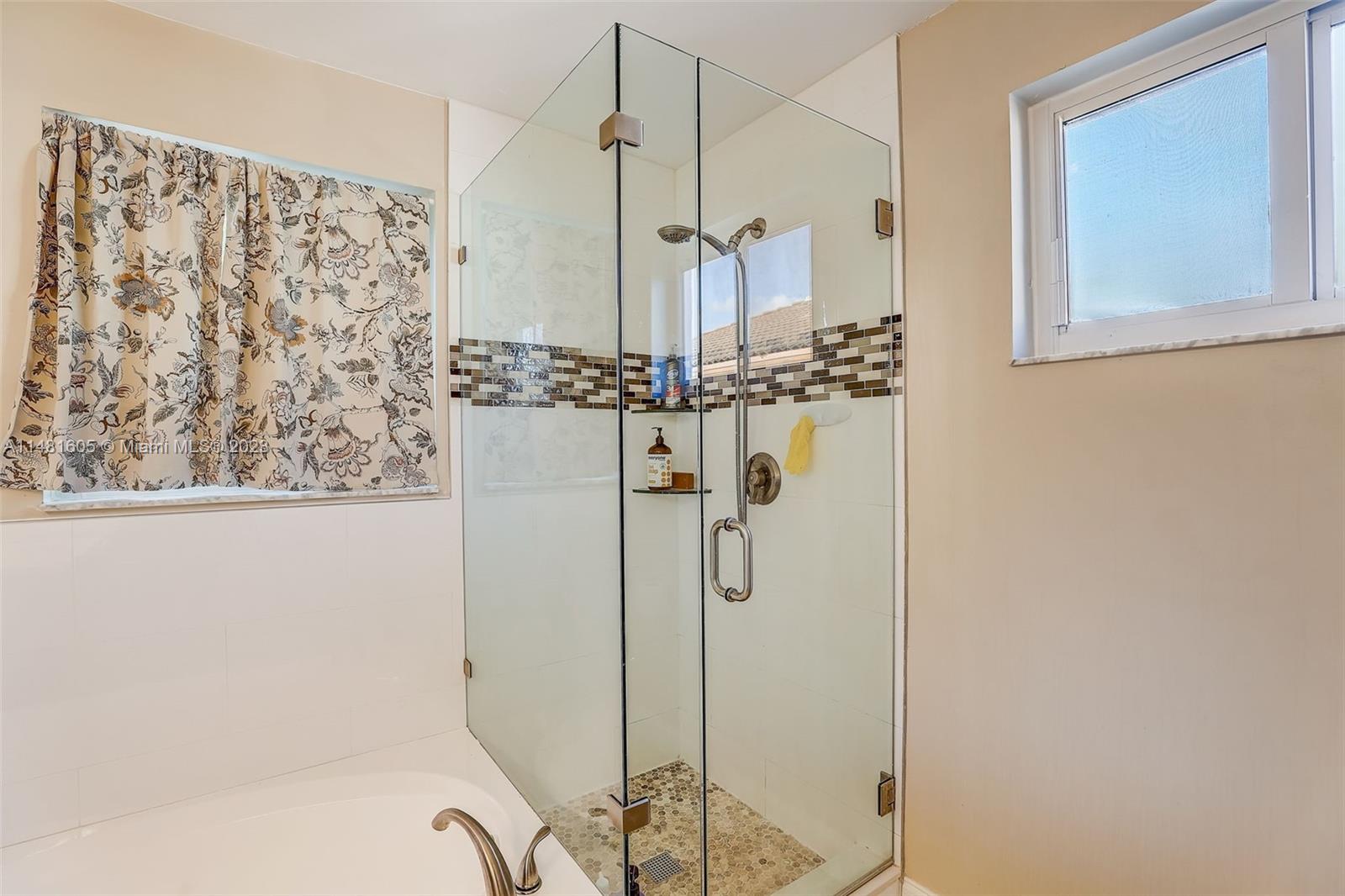 Listing Photo 21