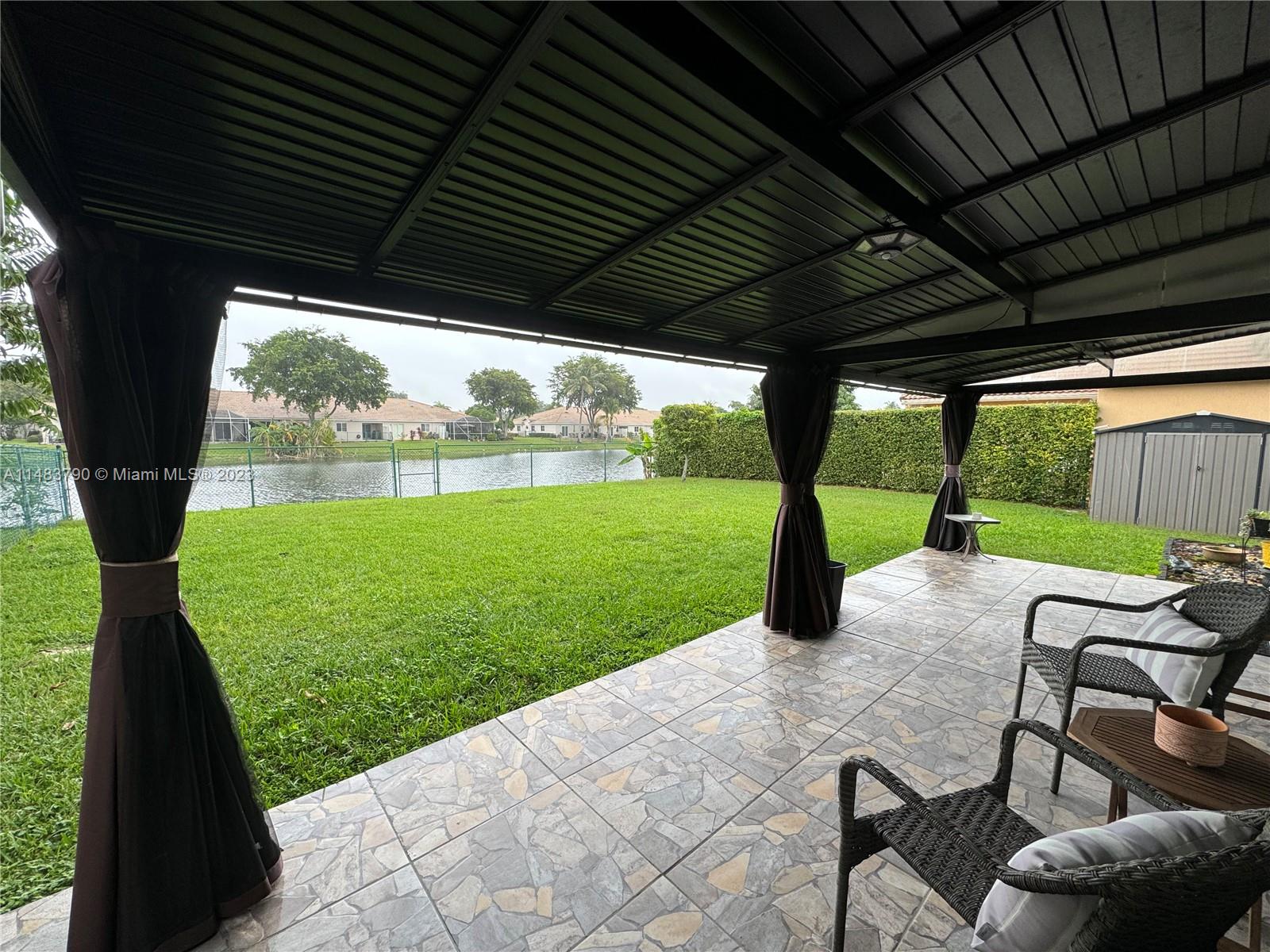 Listing Photo 5