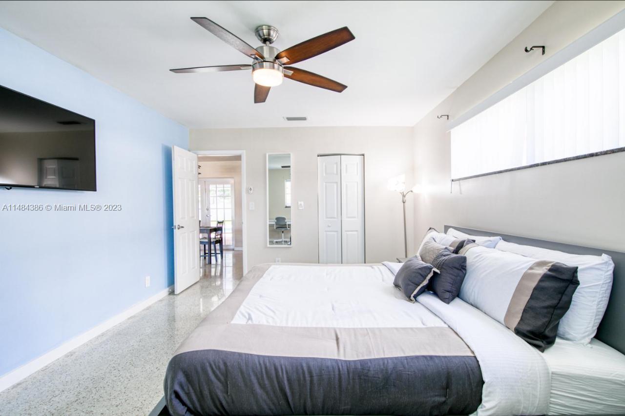 Listing Photo 17