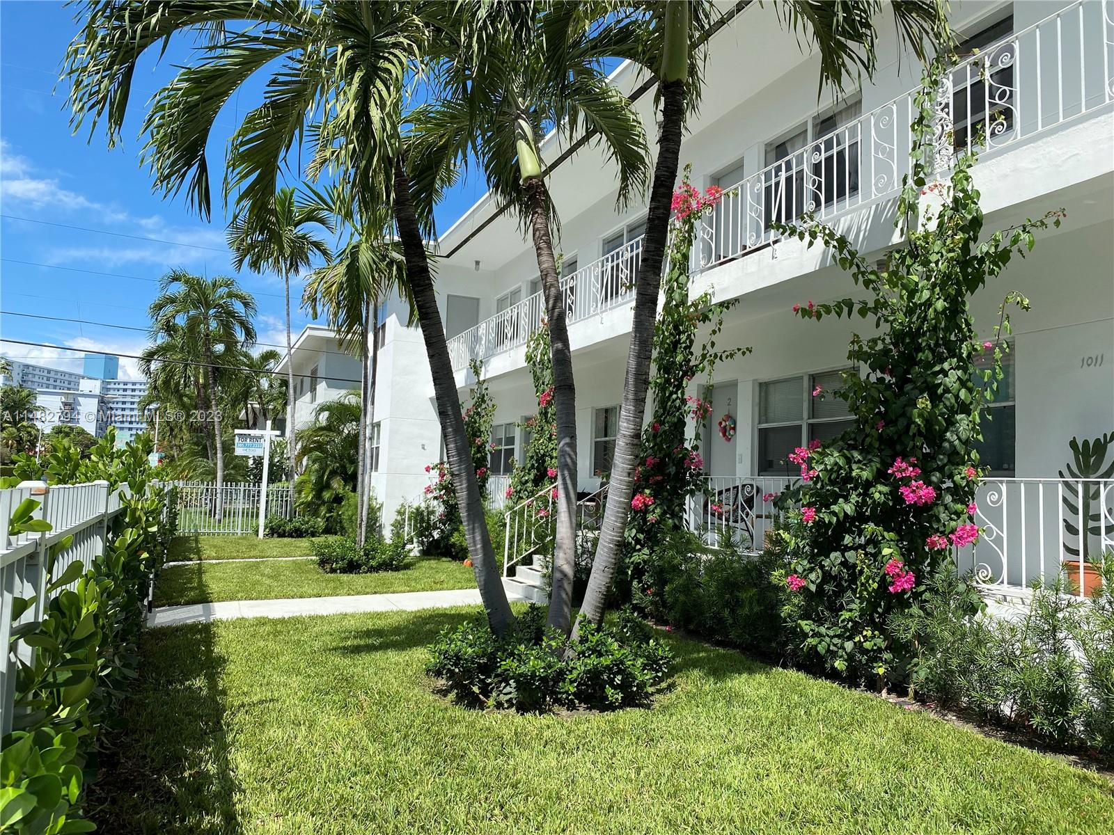 1011  9th St #8 For Sale A11482794, FL
