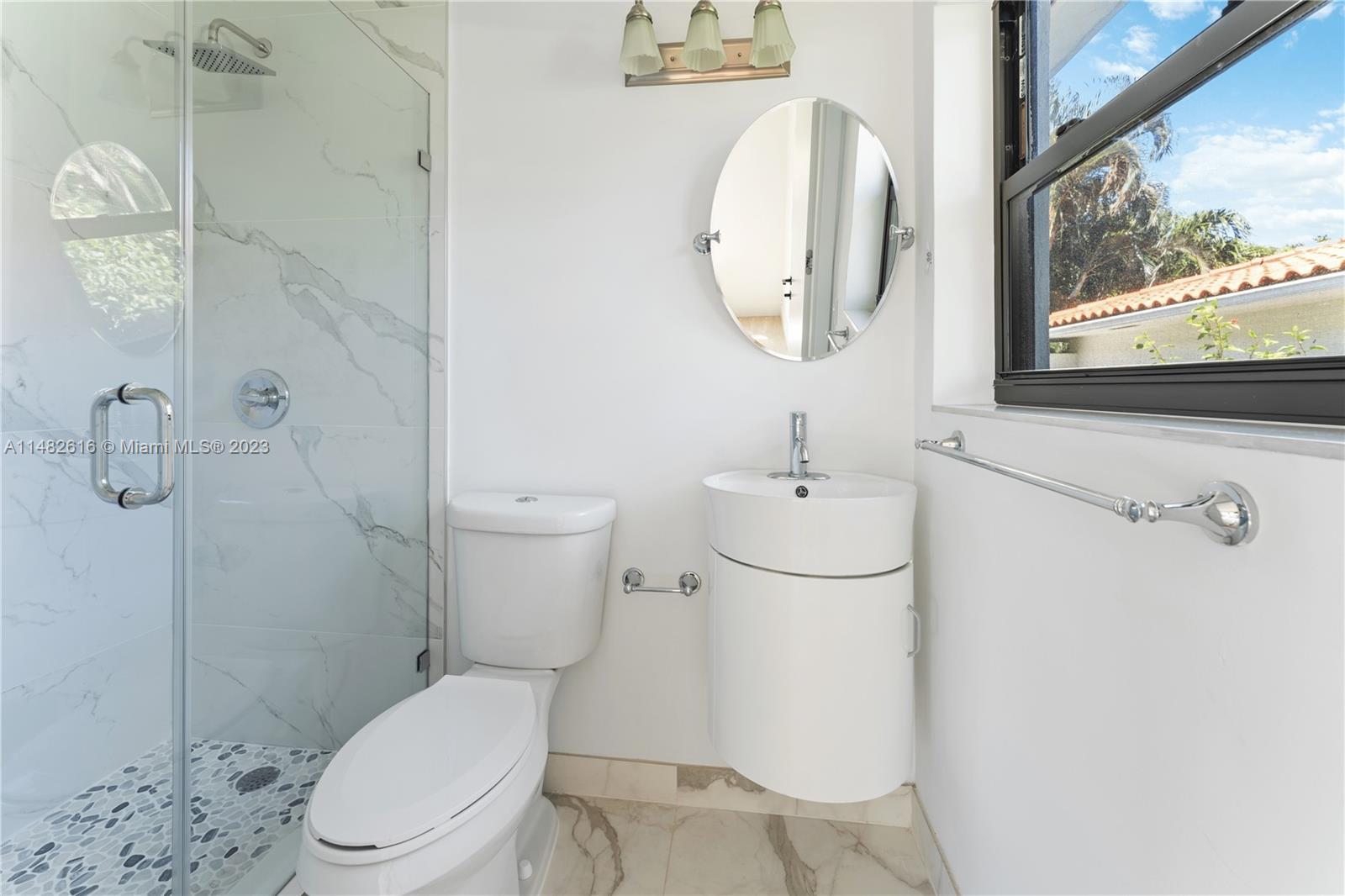 Listing Photo 19