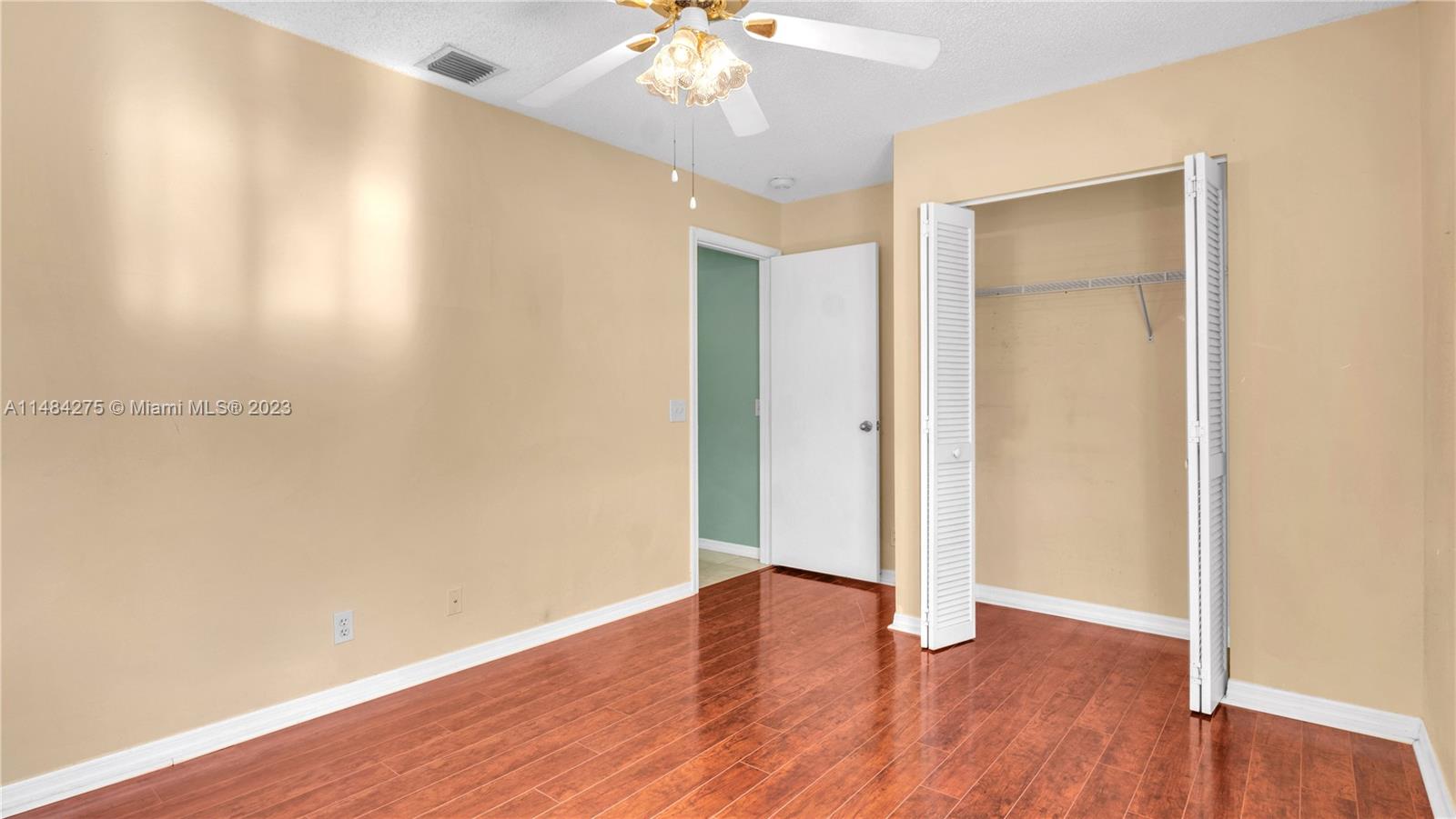 Listing Photo 24