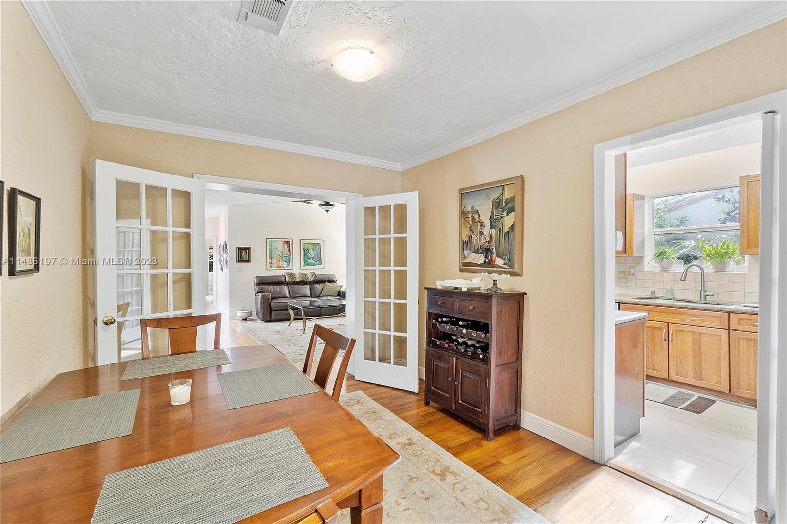 Listing Photo 17