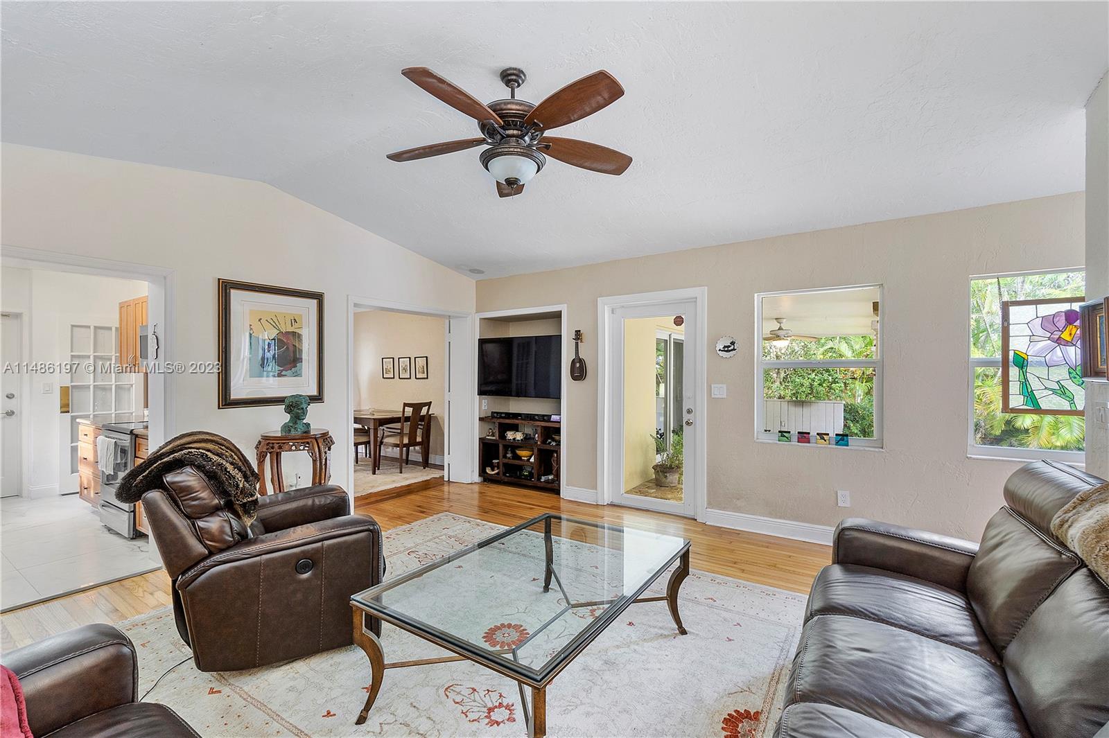 Listing Photo 23