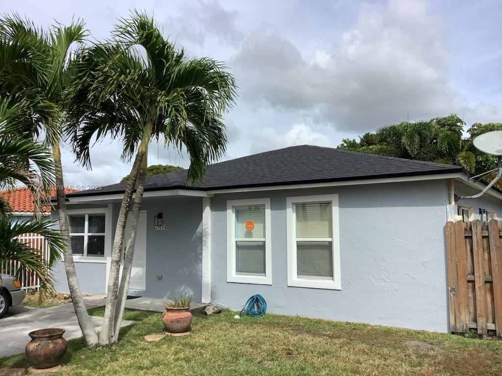 Stunning single family home, great area, 4/2, brand new roof with permits, A/C only 3 years old, freshly painted inside and outside, space for pool no HOA, it won't last, great 1st time buyer home.