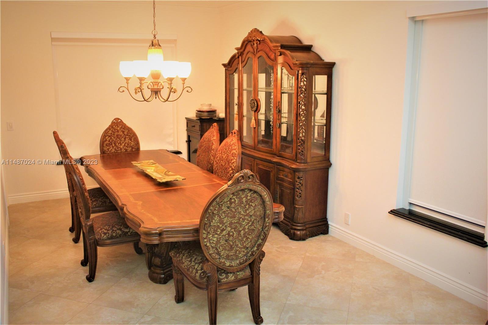 Listing Photo 17
