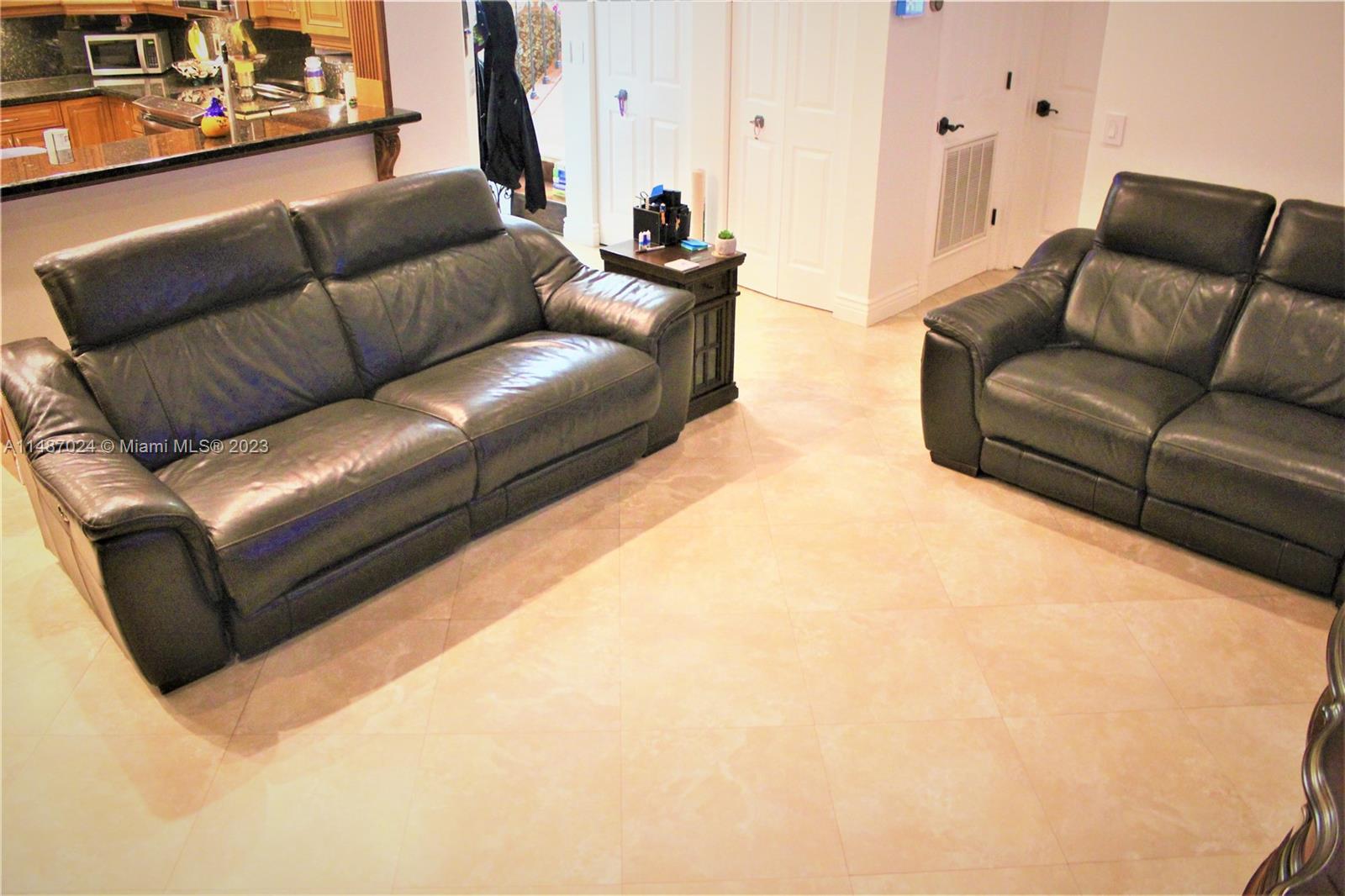 Listing Photo 34