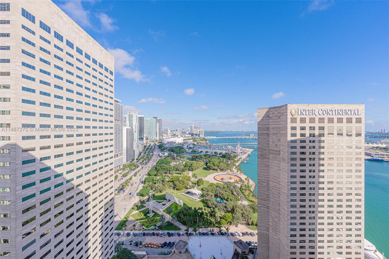 325 S Biscayne Blvd #3524 For Sale A11487272, FL