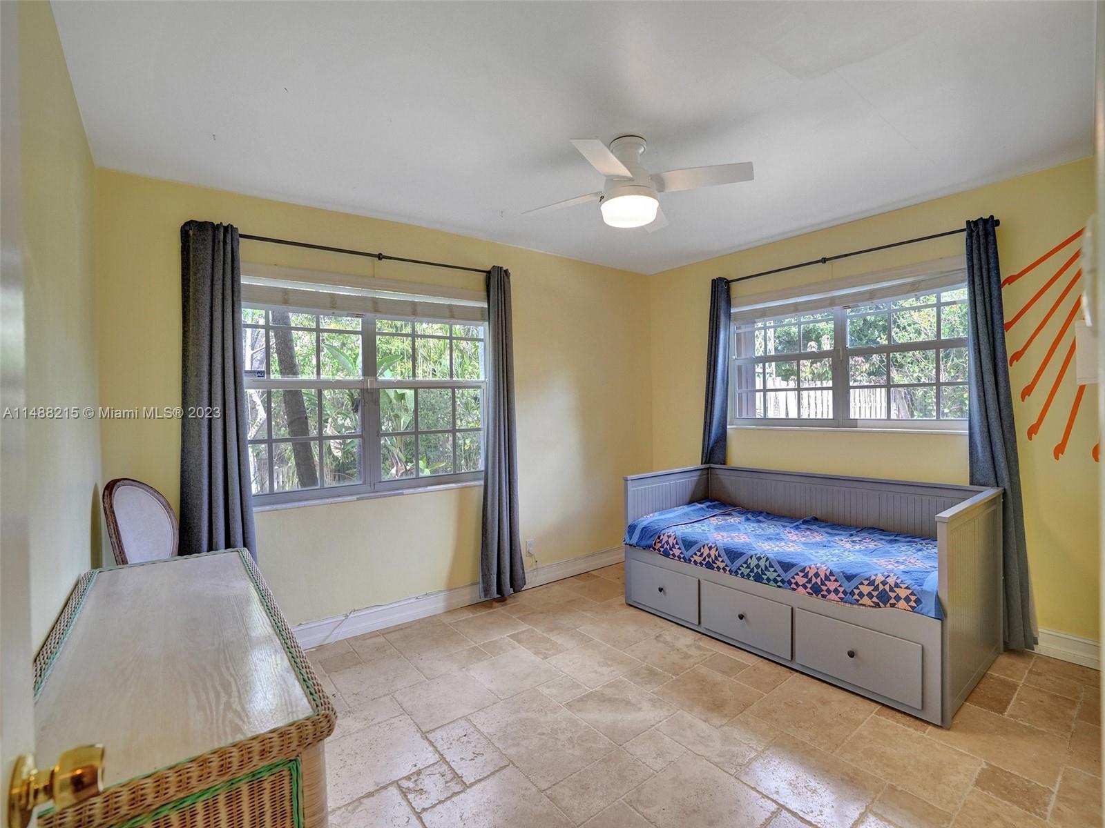Listing Photo 18