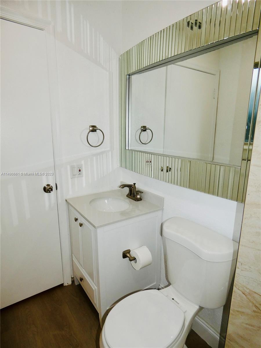 Listing Photo 16