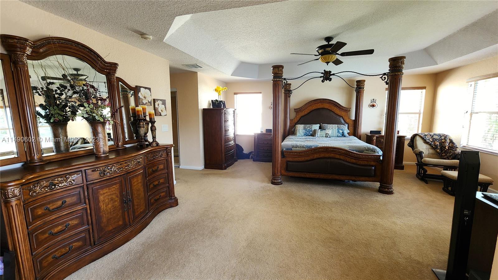 Listing Photo 25