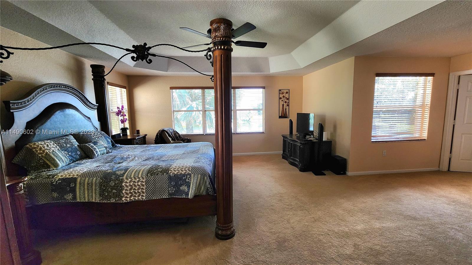 Listing Photo 28