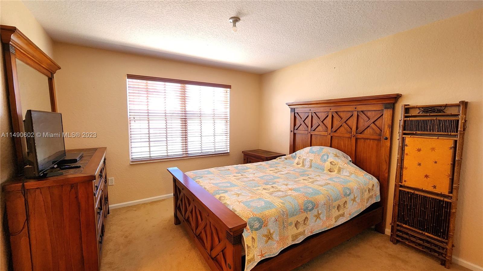 Listing Photo 36