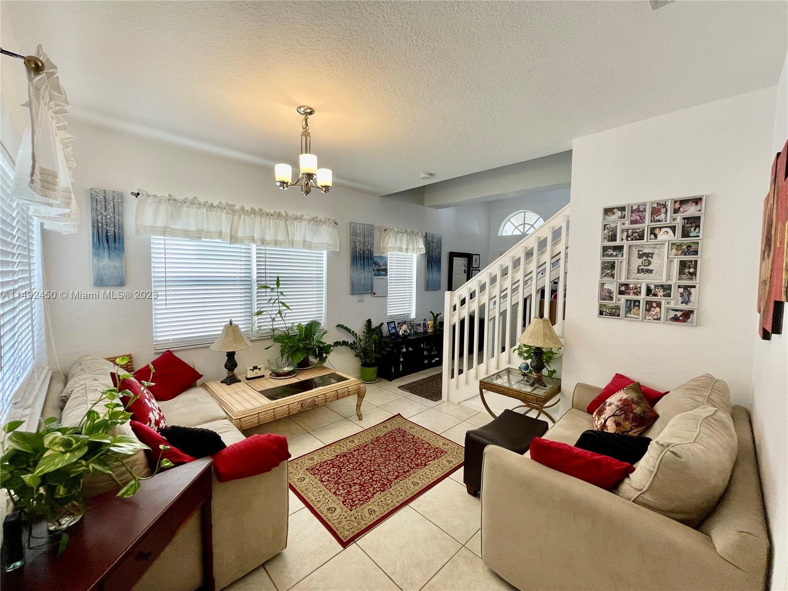 Listing Photo 6