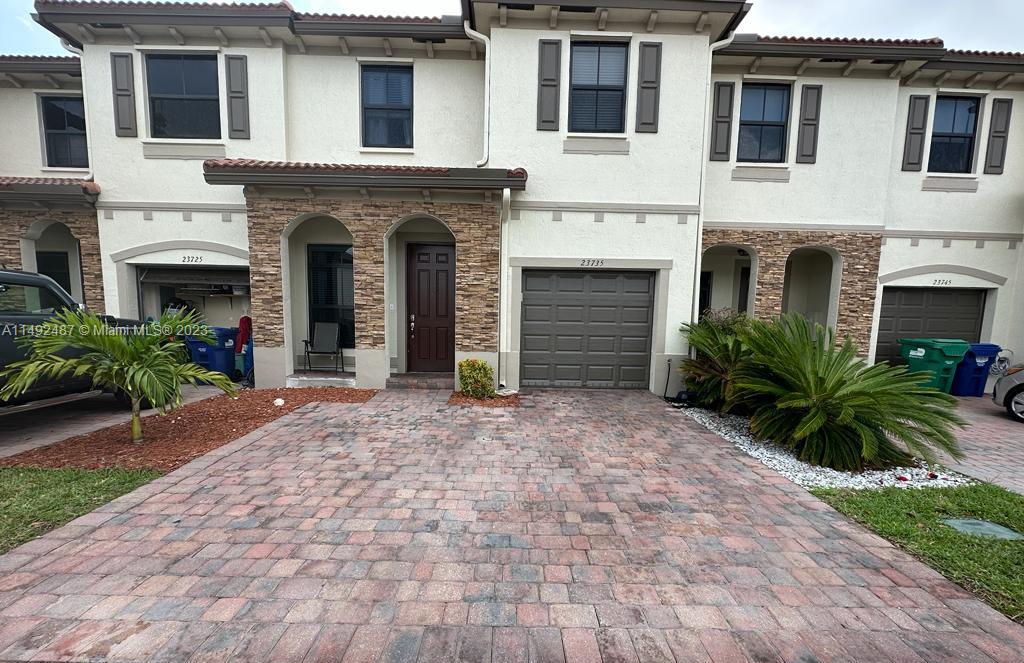 GREAT OPPORTUNITY FOR INVESTORS! EXCELLENT TENANT FOR MORE THAN 3 YEARS, LOW H.O.A. 2-story townhome in Silver Palms community! The home features 4 beds and 3.5 baths. (2 beds with private bath, excellent for 2 families) with a 1 car garage attached and other in driveway, visitors parking spaces in front, open kitchen layout w/ stainless steel appliances & large pantry closet, large master bedroom with walk-in closet, master bath offers a large shower. Patio for entertaining, resort-style amenities with a low HOA of $72/month.