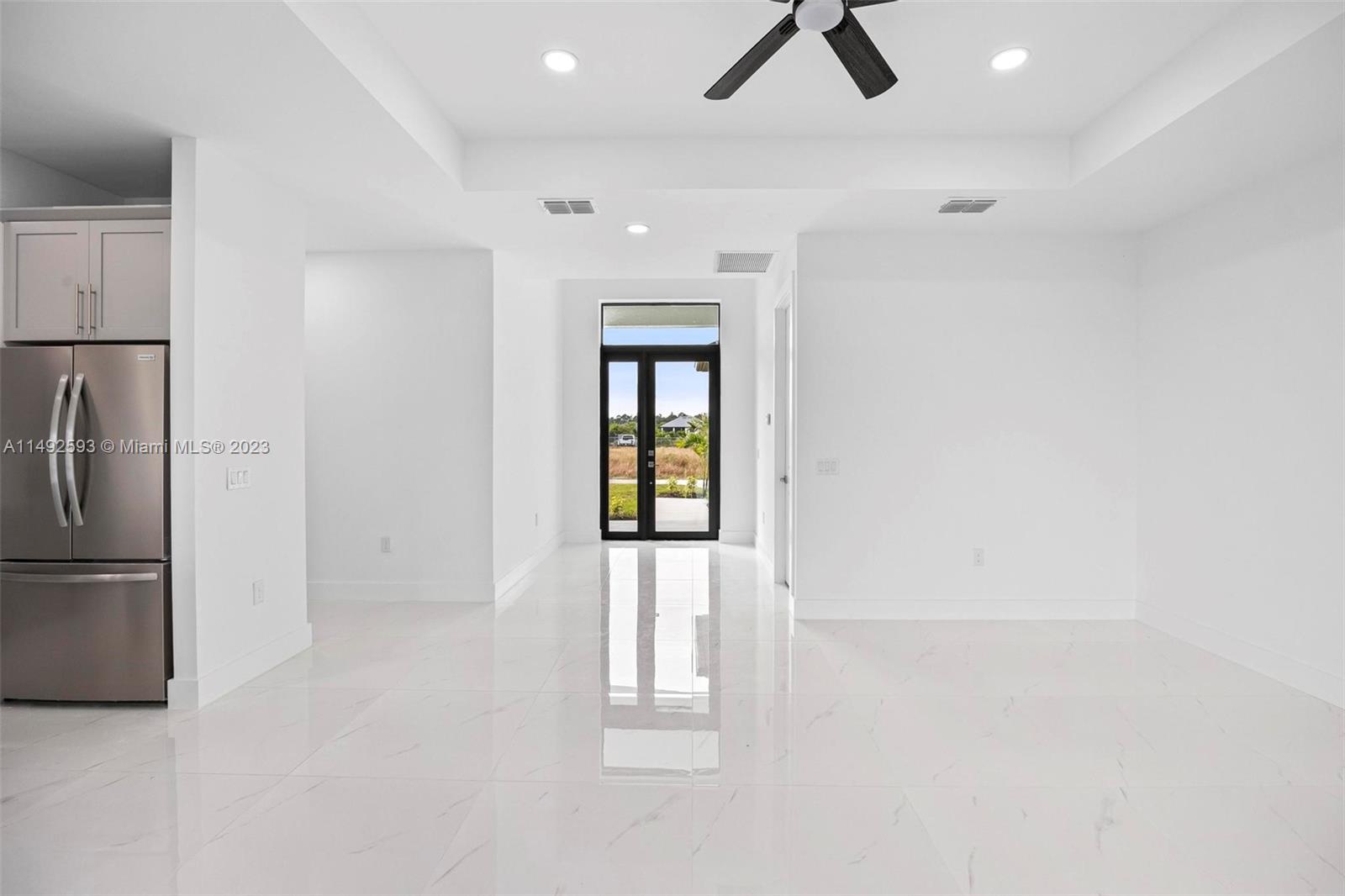 Listing Photo 7