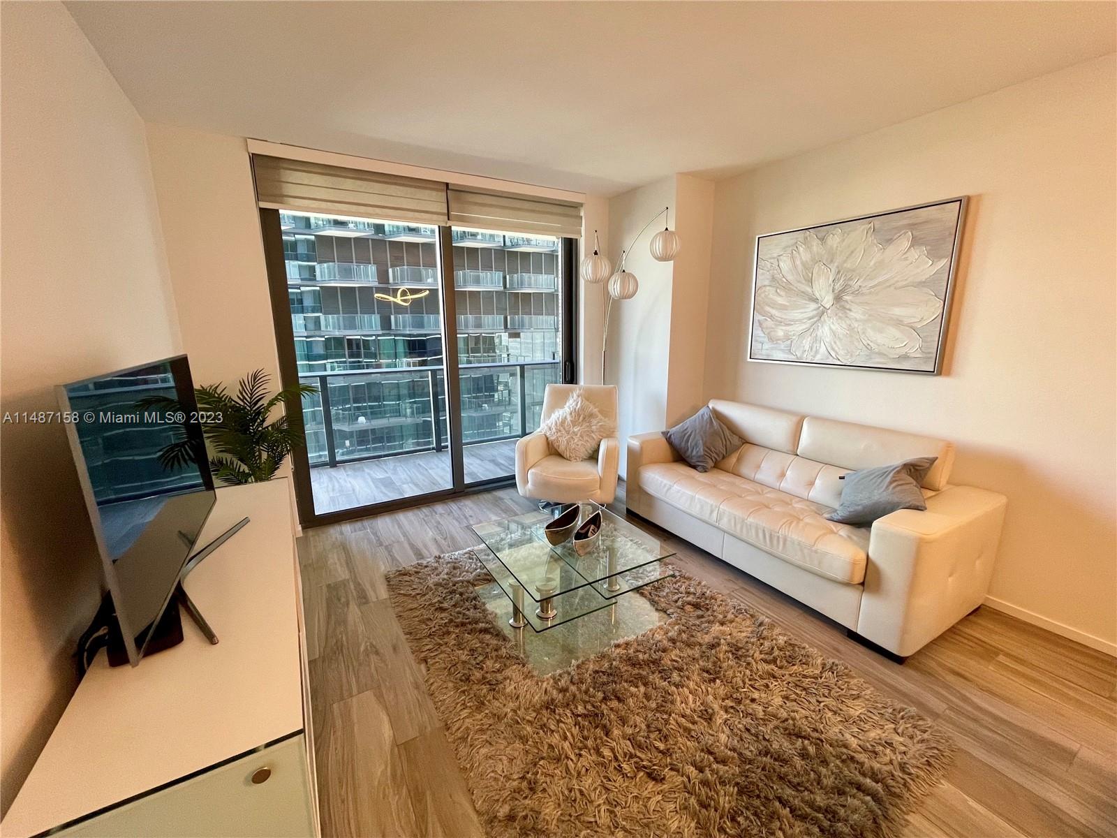 A MUST SEE - "Nestled in the vibrant heart of Brickell" Beautifully furnished 1 Bed, 2 Baths + Den + Foyer. All appliances are like new. Spacious with high-quality furniture; fully equipped with everything you need, ready to move in. Call/Text the Agent's Assistant (Osvaldo)  for showings and for any questions/concerns OR listing Agent.