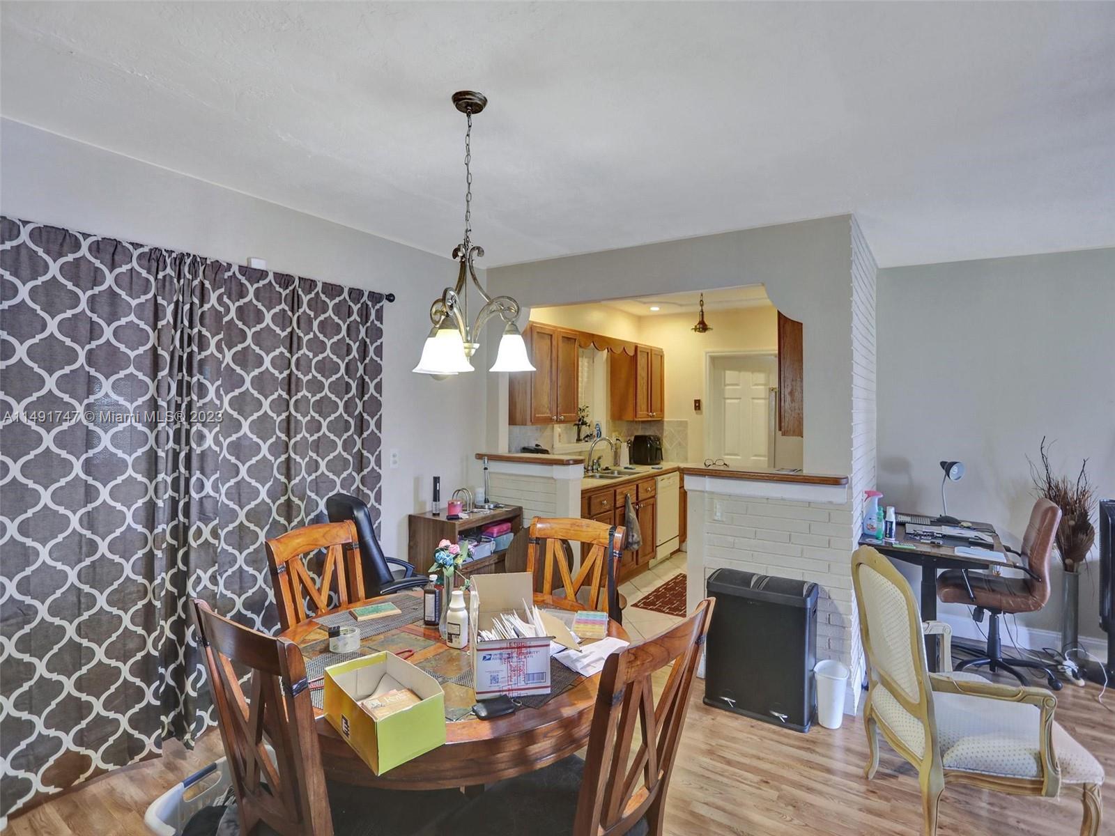 Listing Photo 6