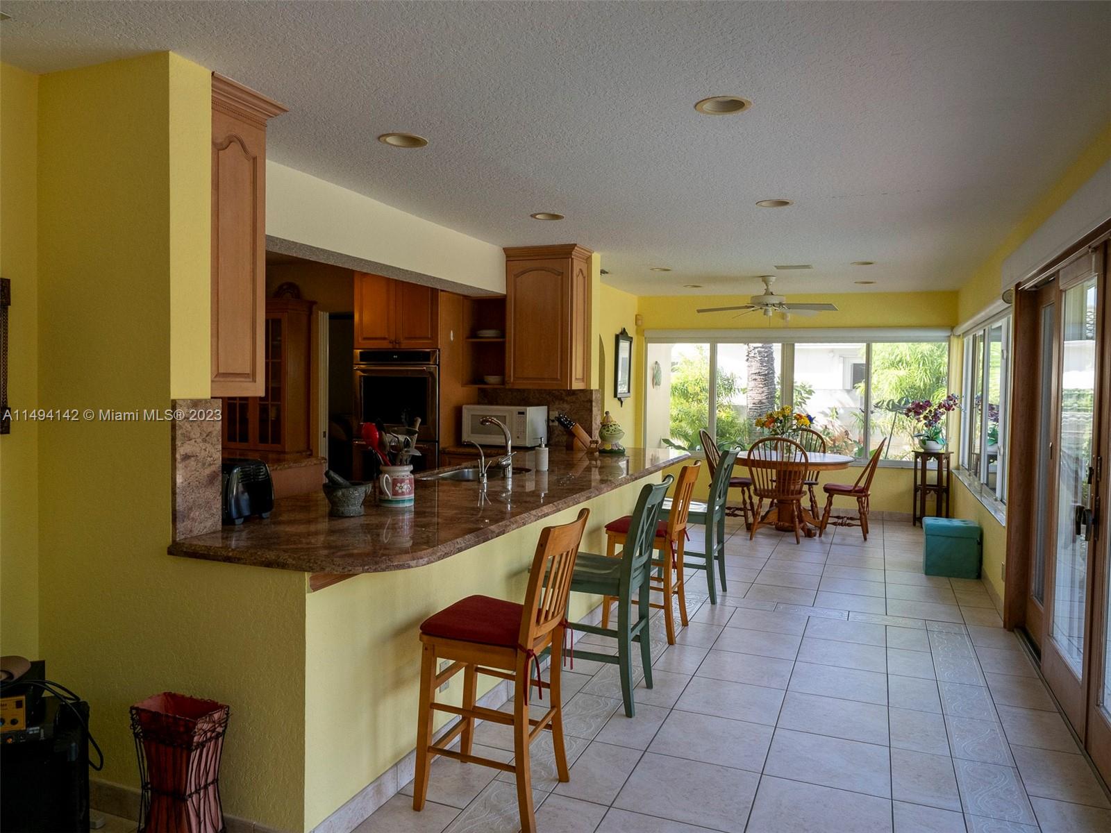 Listing Photo 8