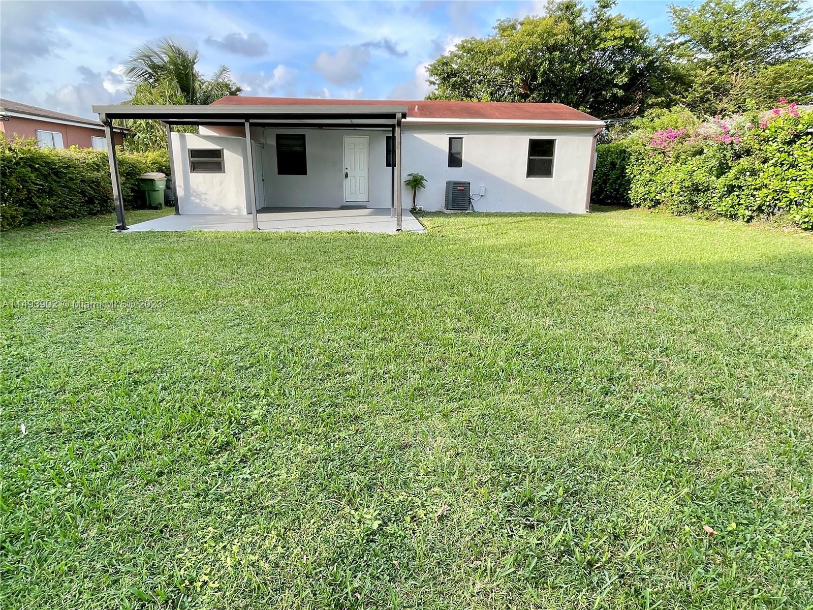 Listing Photo 14