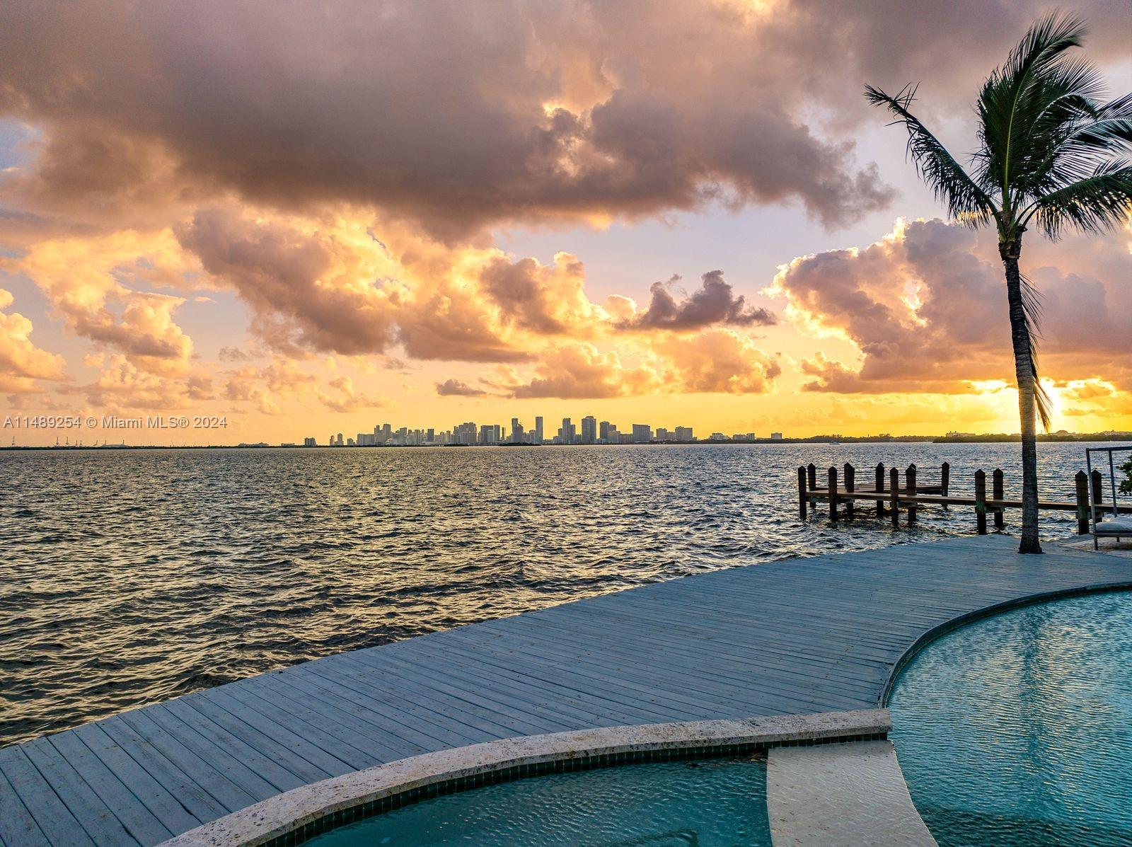 North Bay Island Homes