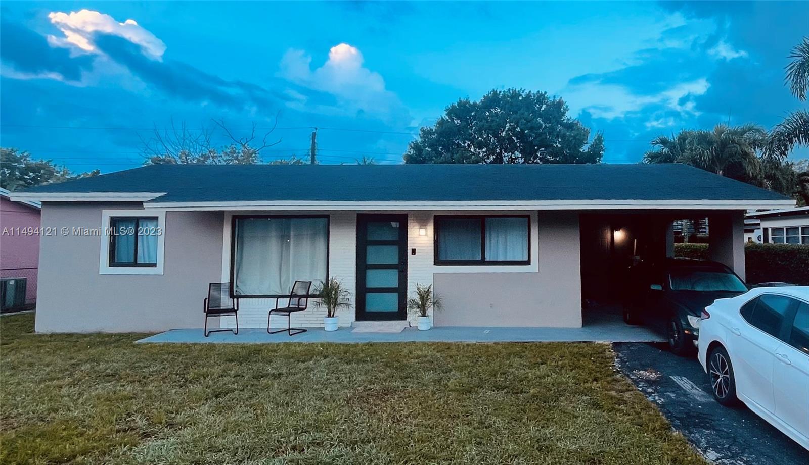 Beautiful Spacious Home 3/2, New Impacted Windows and Door, Remodel Kitchen, New lighting, Big Back Yard. No HOA, Well kept home.