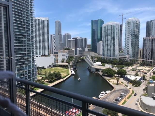 Unique upscale two-story loft, perfect for urban living.  Within walking distance of Brickell City Center, Mary Brickell Village, great restaurants, shops, bars. and the super amenities this priviledged area has to offer  One bedroom with east views of the river and Miami skyline, one and a half baths, updated, washer and dryer, recessed lighting and cozy balcony. Open concept living area, 20 ft. ceilings, recessed lighting, one assigned parking and one valet parking included. Some amenities included are a huge infinity pool, fitness center, concierge, jacuzzi, aromatherapy steam room, impressive party room, and much more. Sorry, no pets allowed for renters.