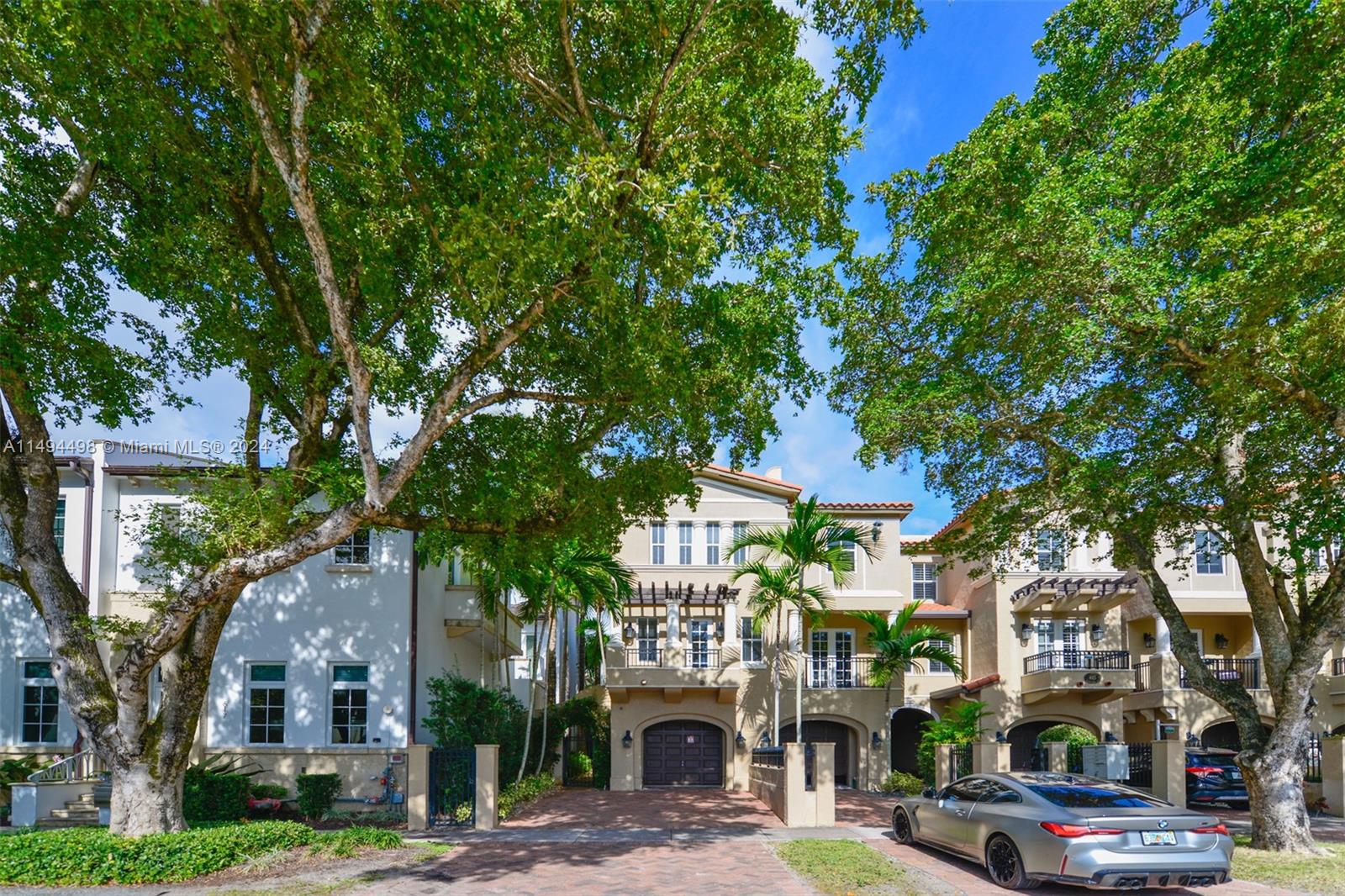 Beautiful & rarely available corner townhouse in the heart of Coral Gables. Bright & spacious 4 bedroom townhome filled with charm & character. Features a private elevator, 1 bedroom located in the 1st floor, 3 bedrooms upstairs, & 3.5 bathrooms, open living spaces with high ceilings, a fully equipped kitchen, 1 car garage, & private patio/yard. Amazing location! Just a few blocks from Miracle Mile (shops, restaurants), and 1 block from The Coral Gables Youth Center. A 5 minute drive from the University of Miami & shops at Merrick Park.