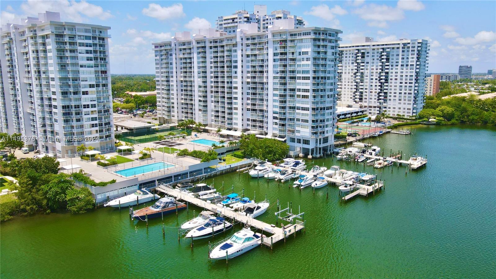 18041  Biscayne Boulv #502 For Sale A11495376, FL