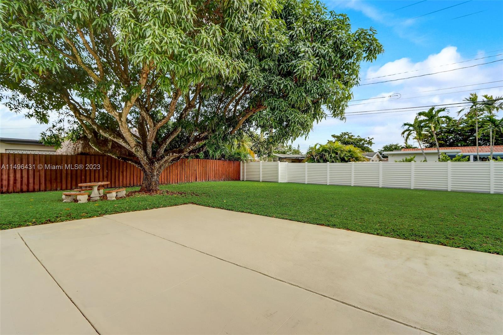 Listing Photo 7
