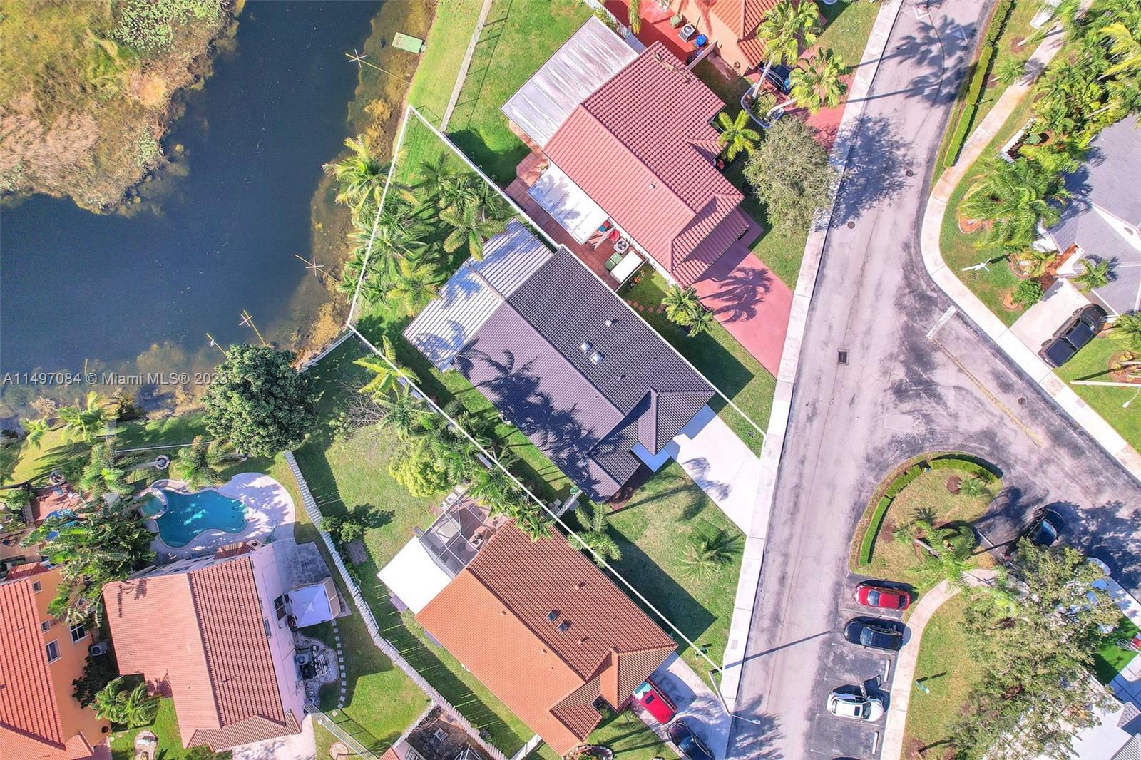 Listing Photo 17