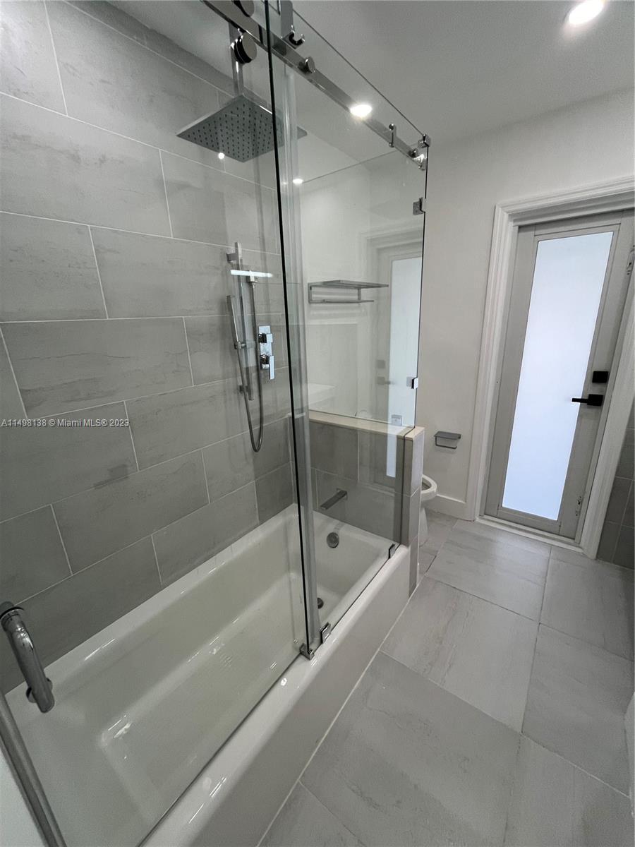 Listing Photo 16