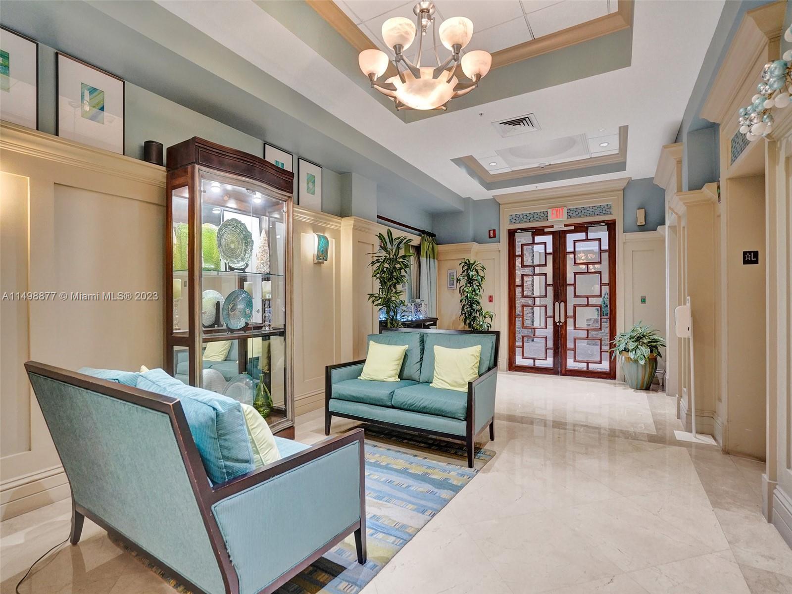 3020 NE 32nd Ave 916