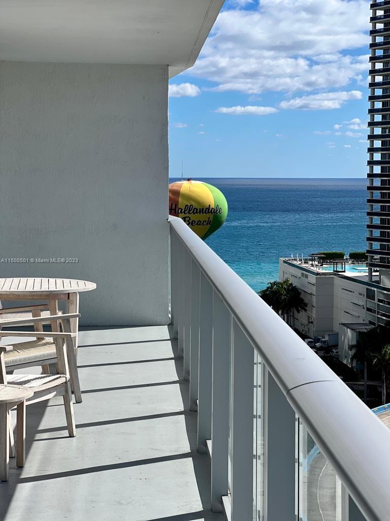4010 S Ocean Dr R1108, Hollywood, Florida 33019, 3 Bedrooms Bedrooms, ,2 BathroomsBathrooms,Residential,For Sale,4010 S Ocean Dr R1108,A11500501
