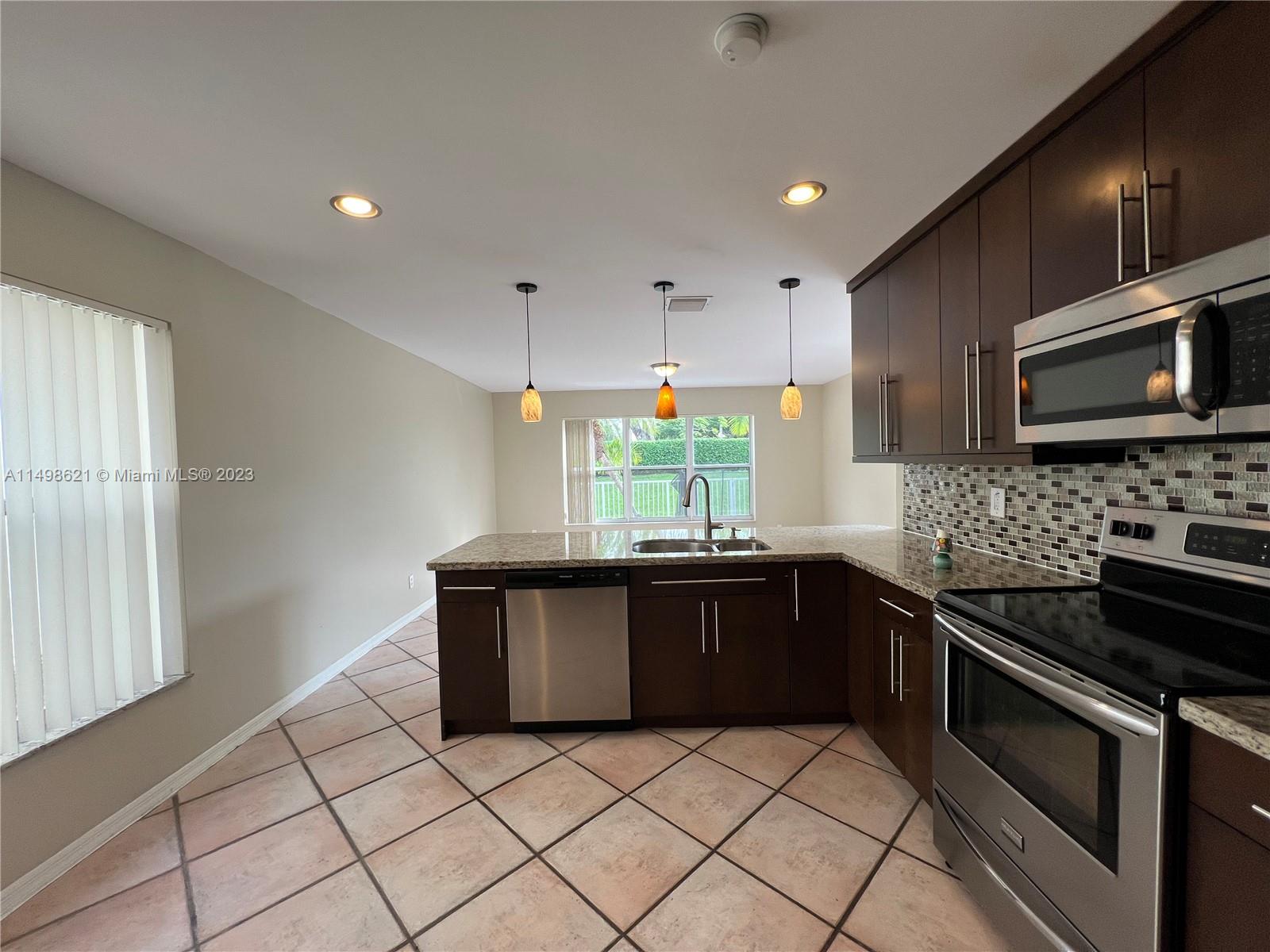 Listing Photo 13