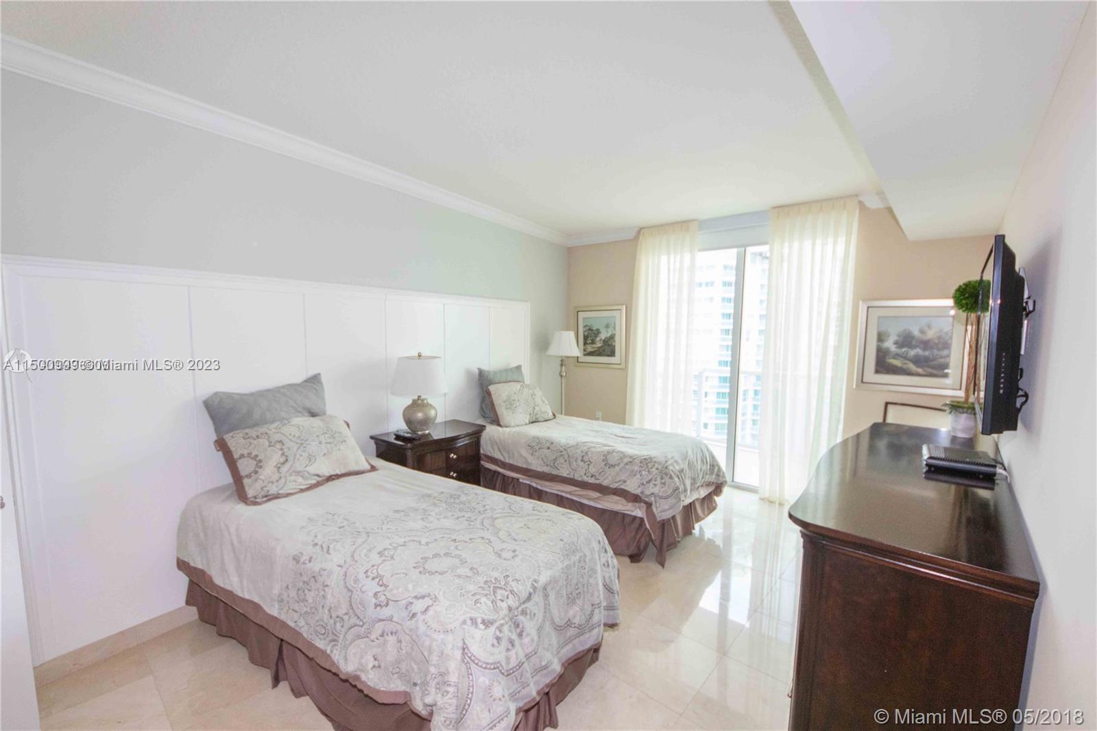 150 Sunny Isles Blvd 1-1704, Sunny Isles Beach, Florida 33160, 3 Bedrooms Bedrooms, ,2 BathroomsBathrooms,Residential,For Sale,150 Sunny Isles Blvd 1-1704,A11500999