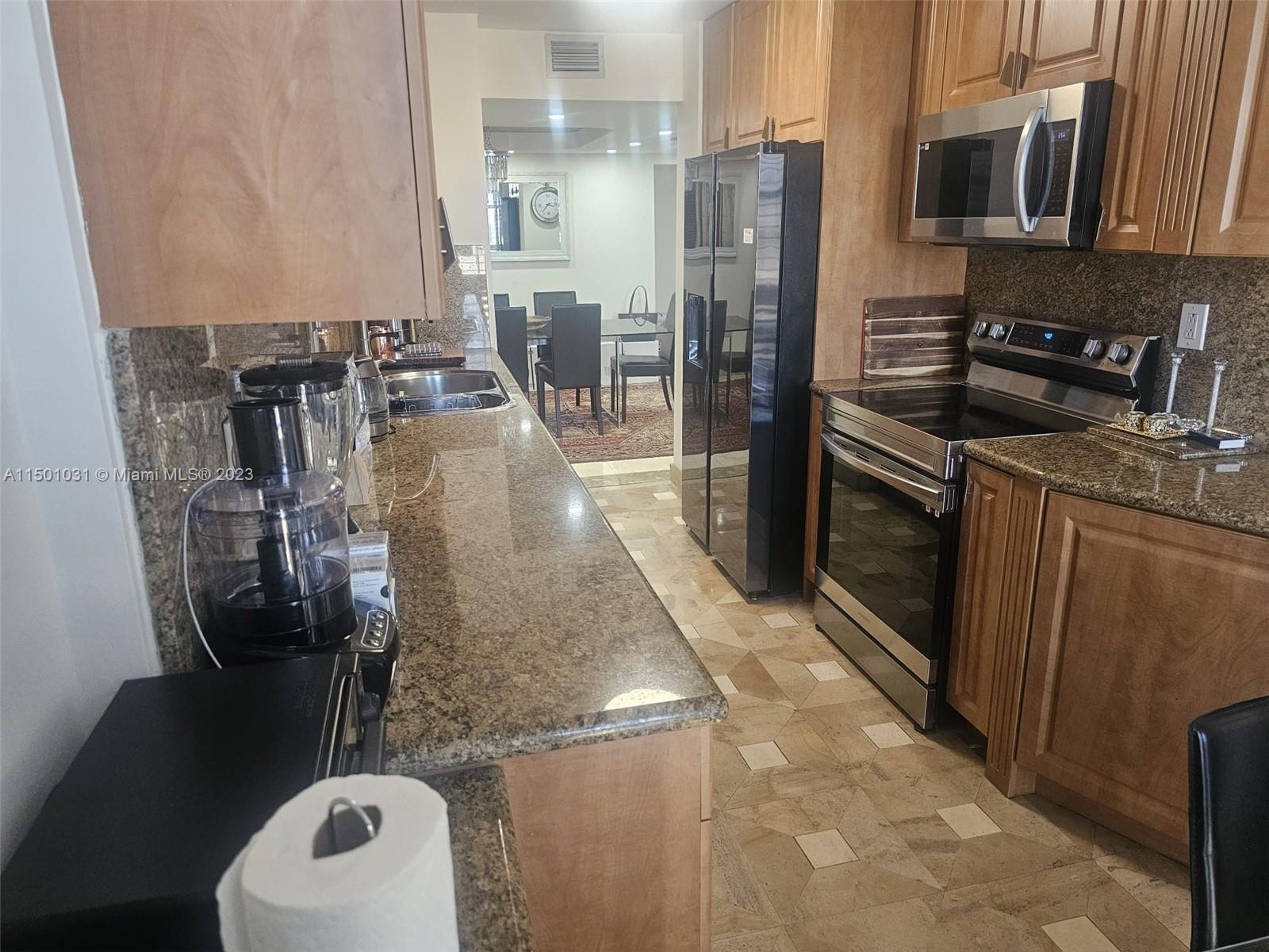 18181 NE 31st Ct 2309, Aventura, Florida 33160, 2 Bedrooms Bedrooms, ,2 BathroomsBathrooms,Residentiallease,For Rent,18181 NE 31st Ct 2309,A11501031