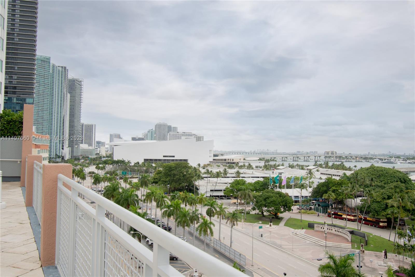 253 NE 2nd St 315, Miami, Florida 33132, ,1 BathroomBathrooms,Residential,For Sale,253 NE 2nd St 315,A11497660