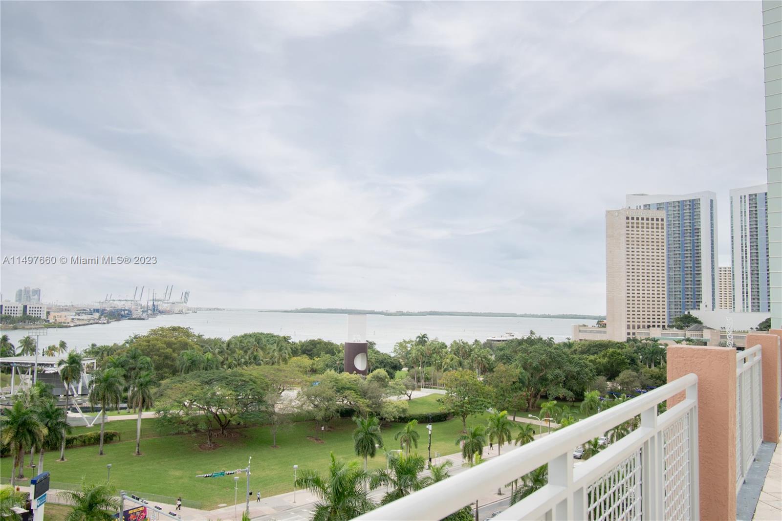 253 NE 2nd St 315, Miami, Florida 33132, ,1 BathroomBathrooms,Residential,For Sale,253 NE 2nd St 315,A11497660