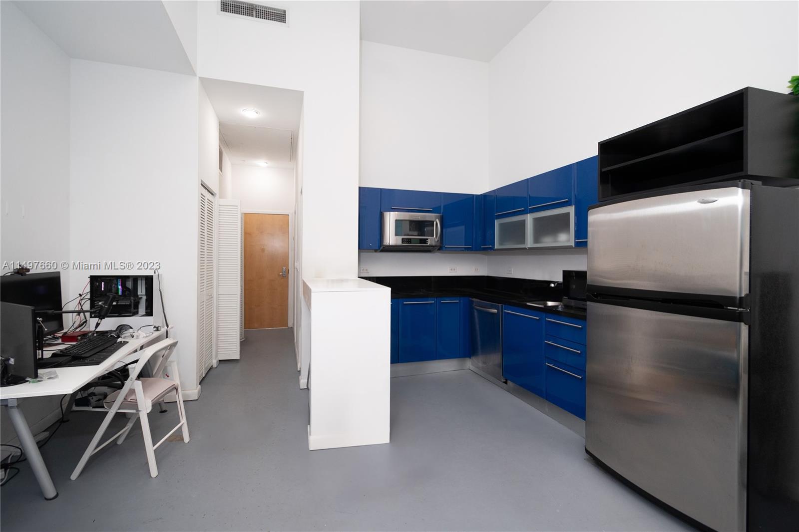 253 NE 2nd St 315, Miami, Florida 33132, ,1 BathroomBathrooms,Residential,For Sale,253 NE 2nd St 315,A11497660