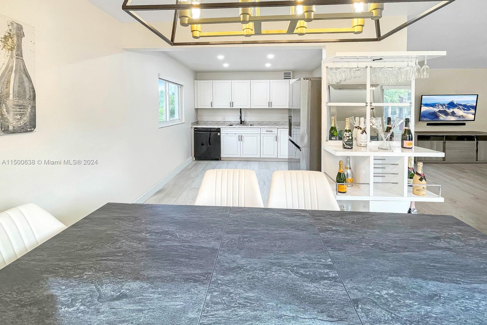 13300 SW 1st St 201O, Pembroke Pines, Florida 33027, 2 Bedrooms Bedrooms, ,2 BathroomsBathrooms,Residential,For Sale,13300 SW 1st St 201O,A11500638