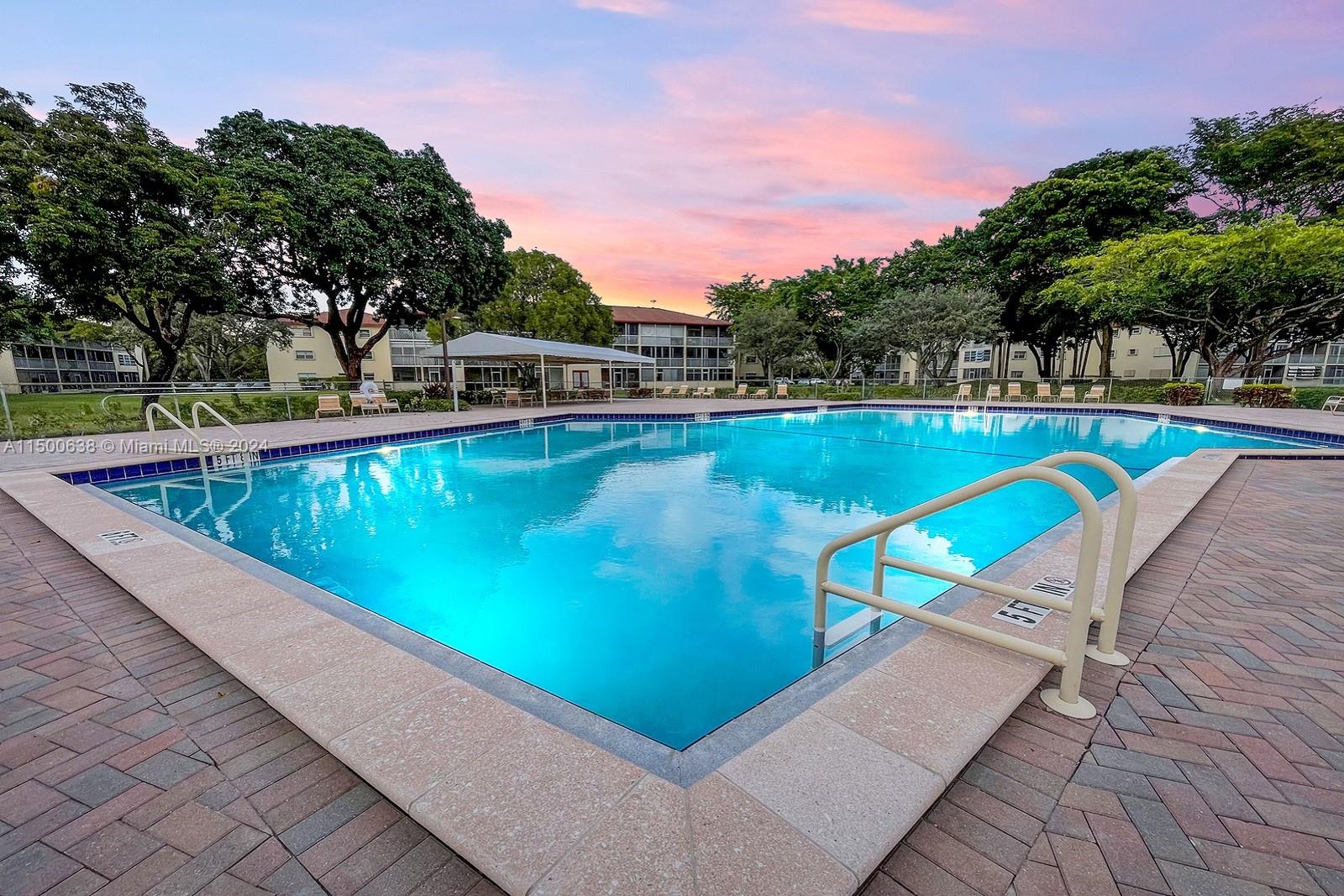 13300 SW 1st St 201O, Pembroke Pines, Florida 33027, 2 Bedrooms Bedrooms, ,2 BathroomsBathrooms,Residential,For Sale,13300 SW 1st St 201O,A11500638