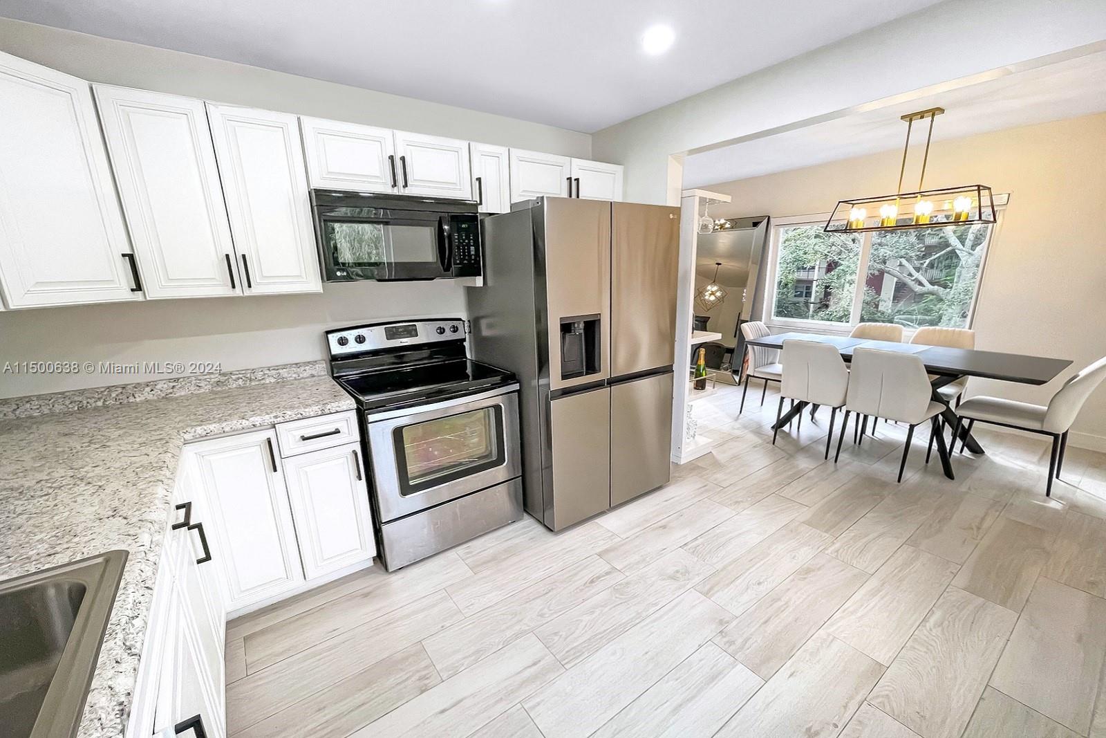 13300 SW 1st St 201O, Pembroke Pines, Florida 33027, 2 Bedrooms Bedrooms, ,2 BathroomsBathrooms,Residential,For Sale,13300 SW 1st St 201O,A11500638