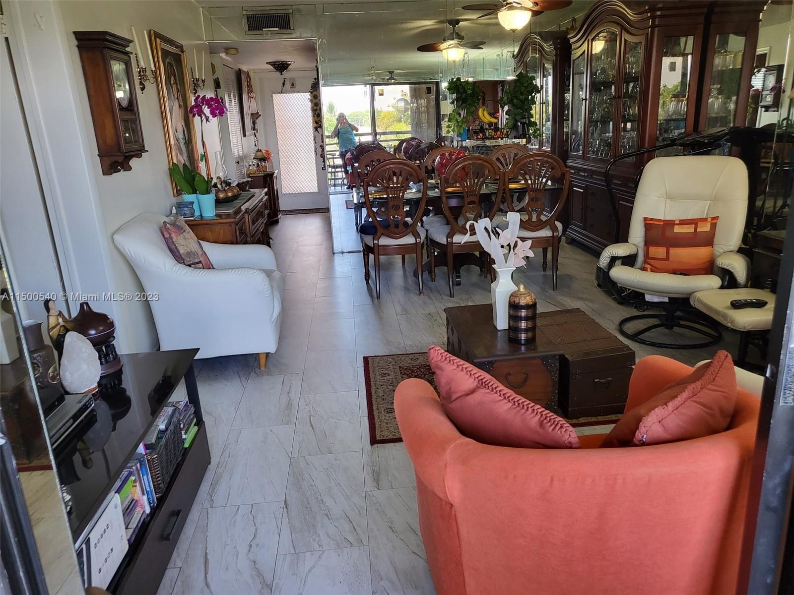 10442 Sunrise Lakes Blvd 312, Sunrise, Florida 33322, 2 Bedrooms Bedrooms, ,2 BathroomsBathrooms,Residential,For Sale,10442 Sunrise Lakes Blvd 312,A11500540