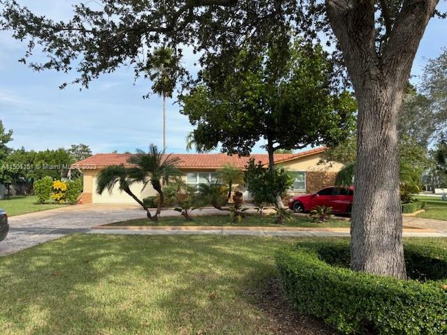 11201 SW 136th St, Miami, Florida 33176, 4 Bedrooms Bedrooms, ,2 BathroomsBathrooms,Residentiallease,For Rent,11201 SW 136th St,A11501151