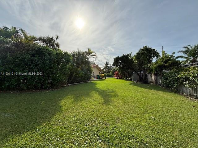 11201 SW 136th St, Miami, Florida 33176, 4 Bedrooms Bedrooms, ,2 BathroomsBathrooms,Residentiallease,For Rent,11201 SW 136th St,A11501151