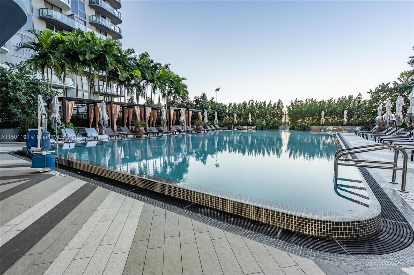 121 NE 34th St 2810, Miami, Florida 33137, 1 Bedroom Bedrooms, ,1 BathroomBathrooms,Residential,For Sale,121 NE 34th St 2810,A11501191