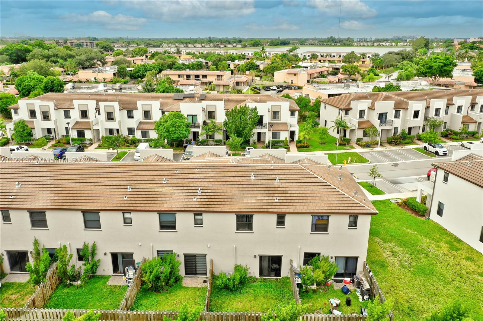 20647 NE 7th Pl, Miami, Florida 33179, 3 Bedrooms Bedrooms, ,2 BathroomsBathrooms,Residentiallease,For Rent,20647 NE 7th Pl,A11501257
